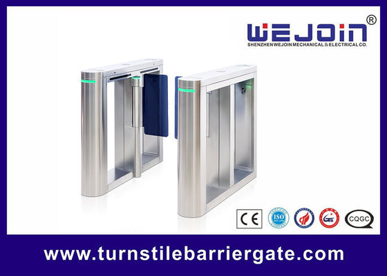 Puerta de barrera de oscilación antiprisionamiento infrarroja calificada DC24V IP54 para giroscopio de control de acceso