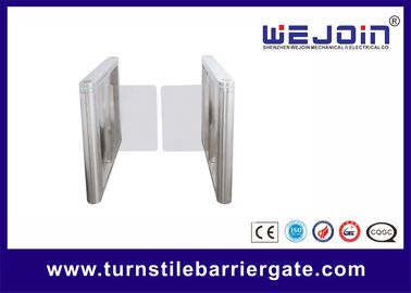 Puerta de cristal auto de la barrera del oscilación del carril para las áreas de alto nivel con la tarjeta leída
