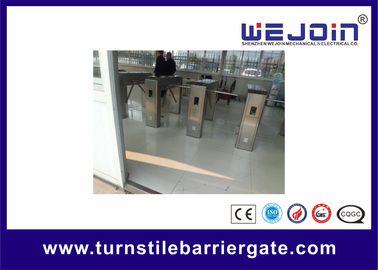 Sistema rotatorio del control de acceso del trípode de tres brazos, torniquete de la puerta de velocidad para el término de autobuses